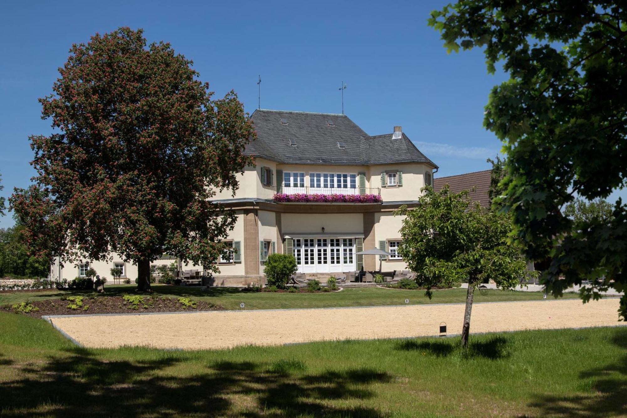 Schloss Falkenhaus 巴特贝内克因费希特 外观 照片